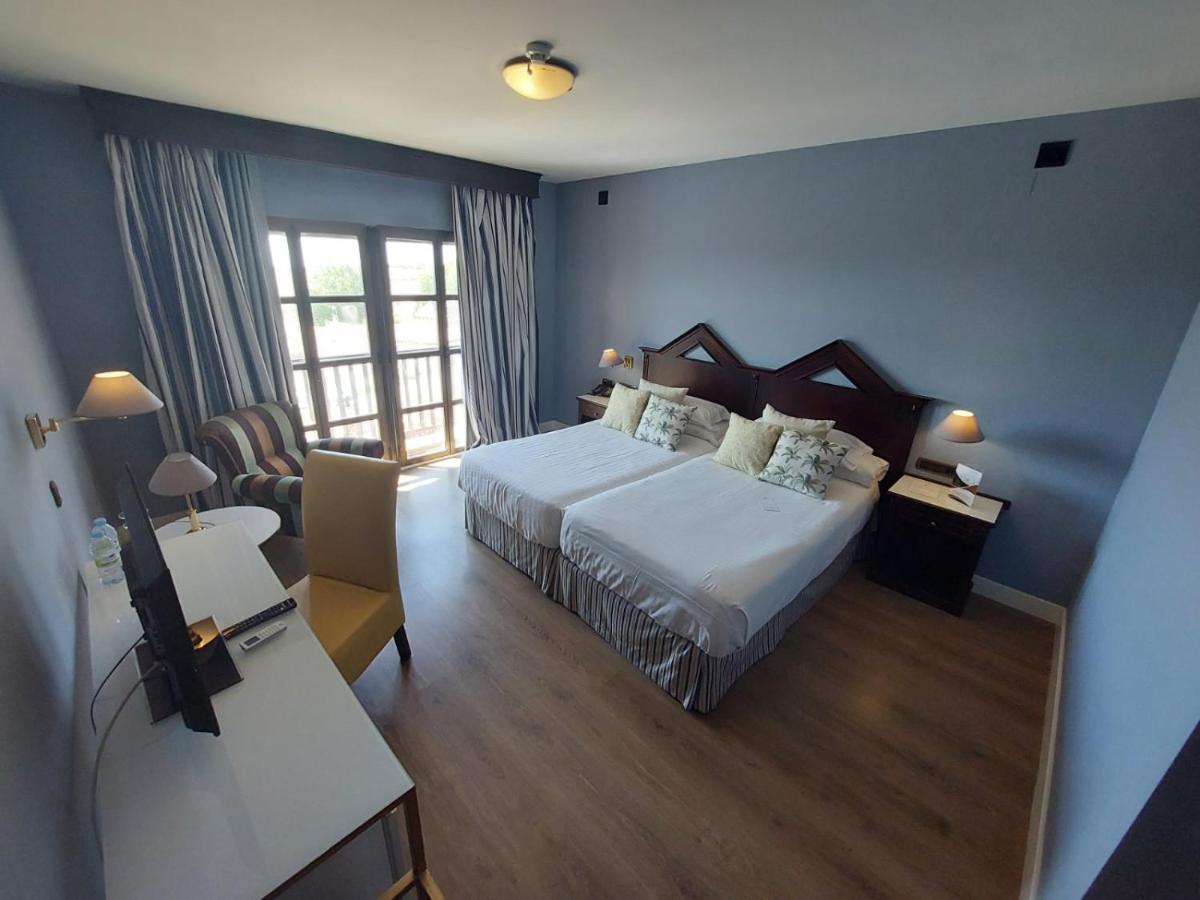 Rl Ciudad De Ubeda Hotel Ngoại thất bức ảnh